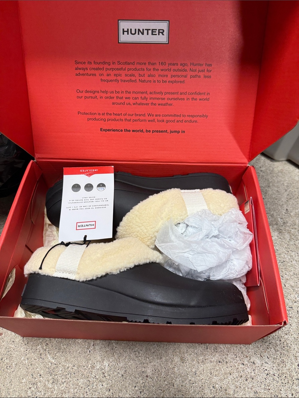 Hunter insulated shoes